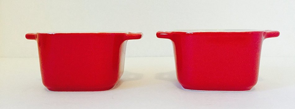Staub Ceramic Set of Two Mini Square Ramekins, Cherry N4
