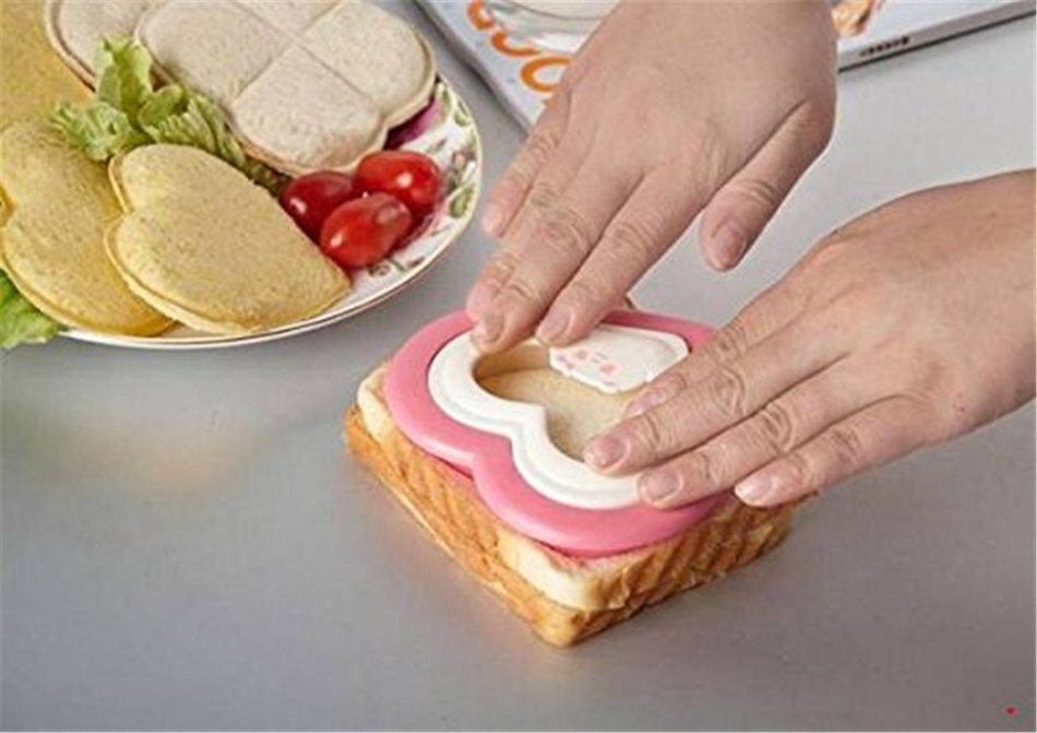 HAKSEN Sandwich Mold,Heart Shape,Red N6