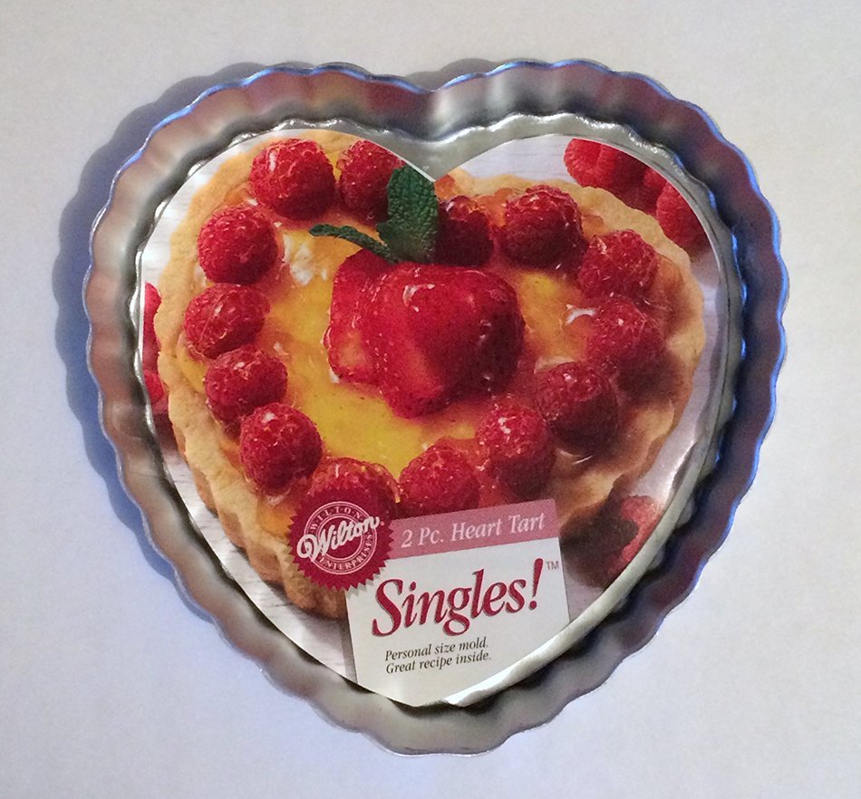 Wilton Singles Two Piece Heart Tart Pan, Tin, Personal Size Mold N2