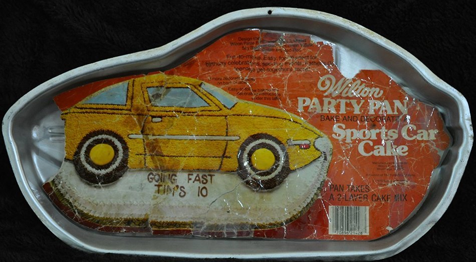 Wilton Cake Pan Sports Car/Speed Boat/Convertible (502-1948) Retired 1979