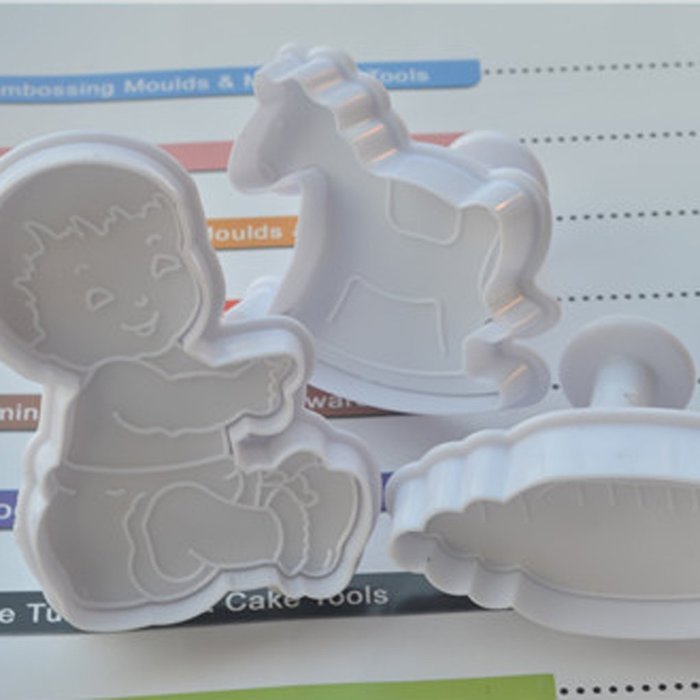 MuLuo 4pcs Hobbyhorse Feeder Shaped Baking Biscuit Cutter Mould Tools N2