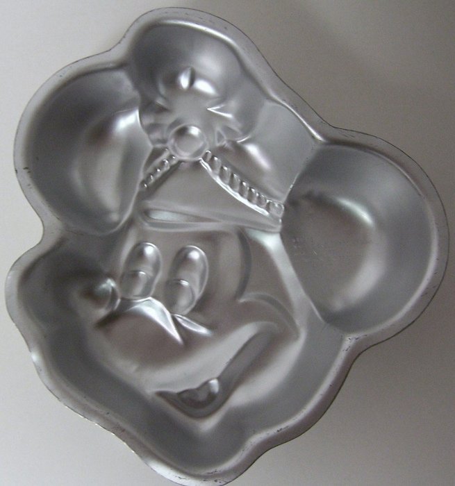 Wilton Cake Pan: Mickey Mouse Band Leader - Small (515-329, 1976)