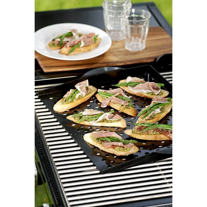 Nordic Ware 365 Indoor/Outdoor Large Pizza Pan, 12-Inch N31
