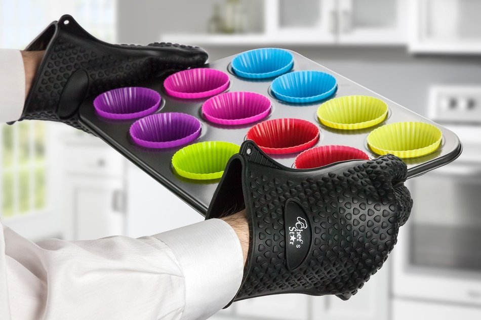 Chefs Star Carbon Steel Cupcake Baking Pan with Removable & Reusable Silicone Cupcake Liners, 12 Silicone Non-Stick... N3