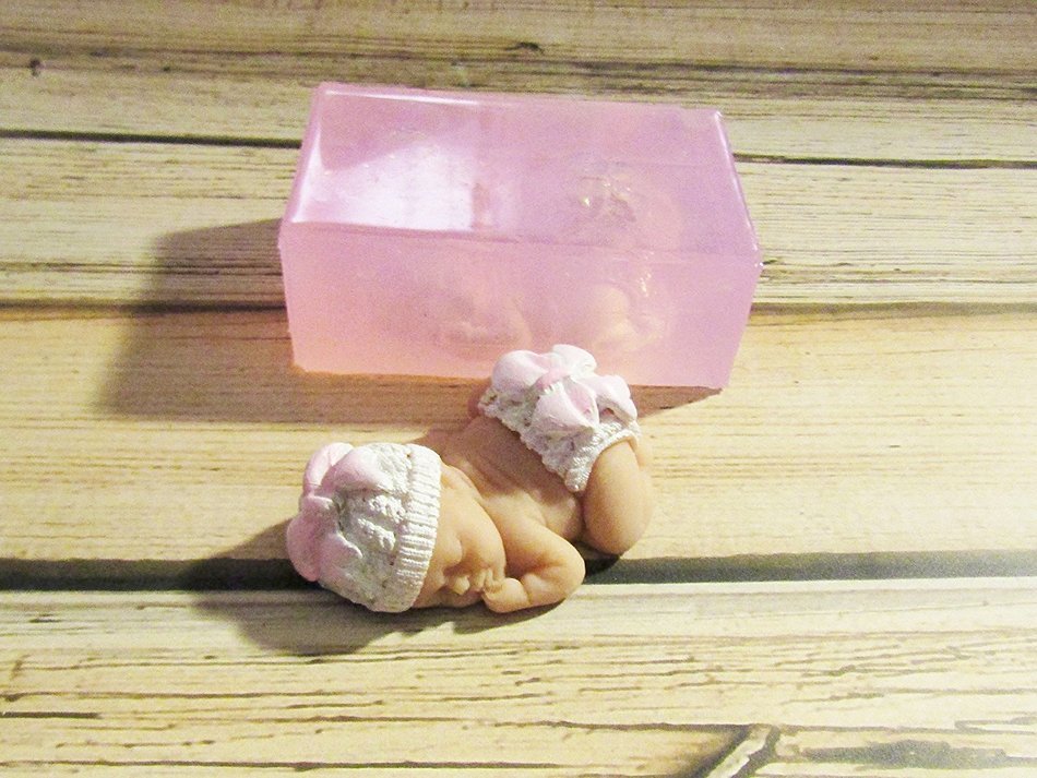 Mold for 3 Inch Baby with Bow Hat and Diaper Fondant Decorating Soap Polymer Clay Cake N6