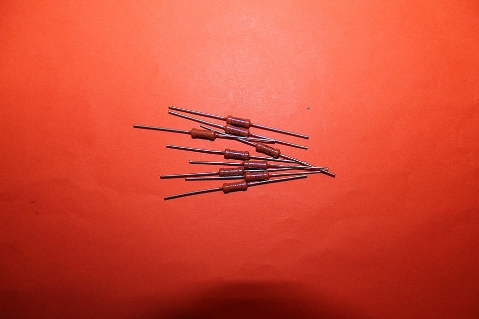 Metal film Resistors Military MLT 0.5W 27 kOm USSR 100 pcs