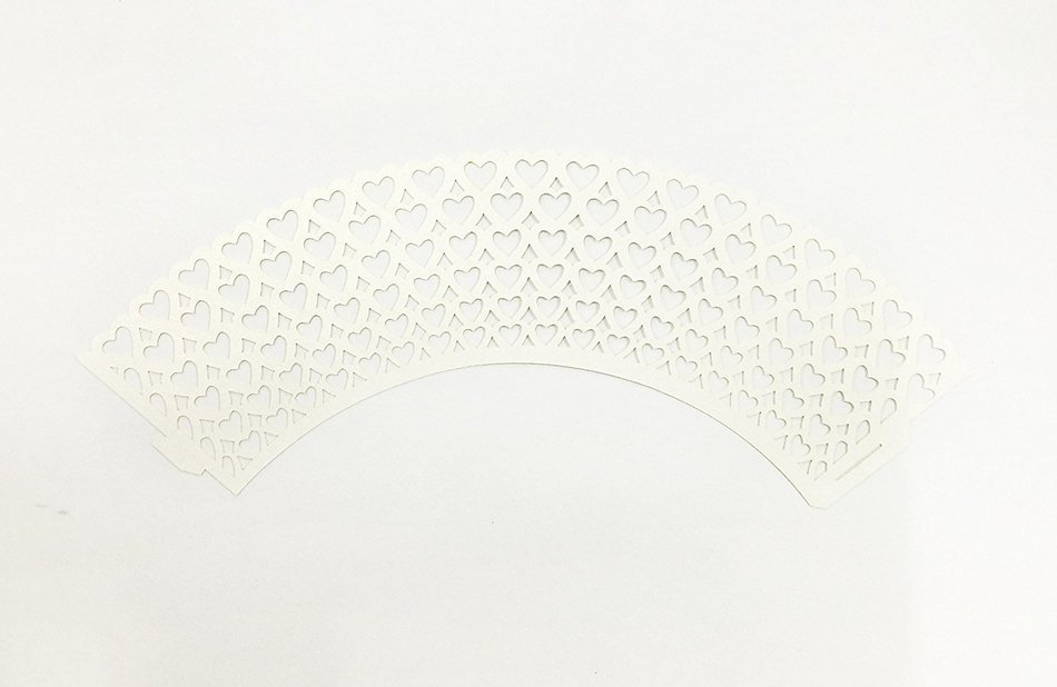 HUAL Cupcake Wrappers 50 Filigree Artistic Bake Cake Paper Cups Heart Lace Laser Cut Liner Baking Cup Muffin Case... N6