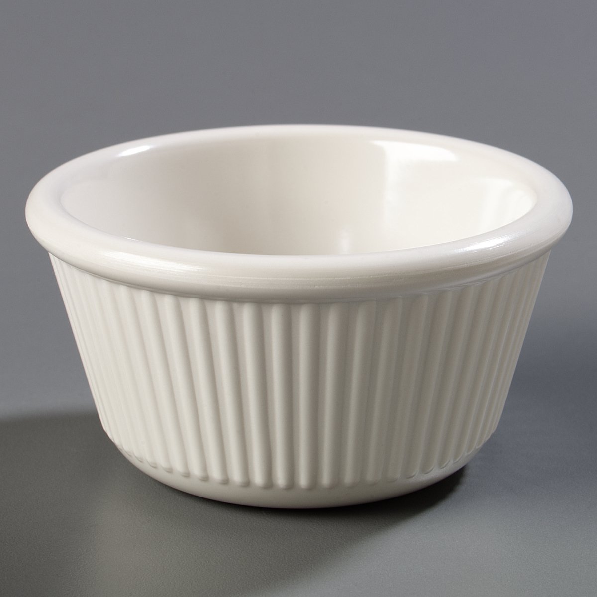 Carlisle S287-842 12 Piece Melamine Cash and Carry Fluted Ramekin Set ...