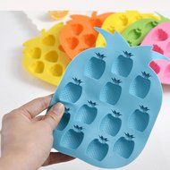 TXIN Fashion Useful Drink Ice Tray Pineapple Shape Ice Cube Freeze Mold Ice Maker Mould N2