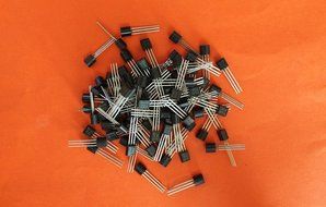 Transistors silicon KT3102DM analogue BC549C USSR 50 pcs