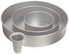 Wilton 2105-6150 Decorator Preferred Round Cake Pan Set