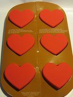 Crofton 2.73&quot; x 1.25&quot; Deep Heart Muffin Pan - Silicone
