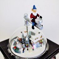 Amusements Old Fashioned Coffee Grinder Lighted Action Musical Featuring Elves Decor N4