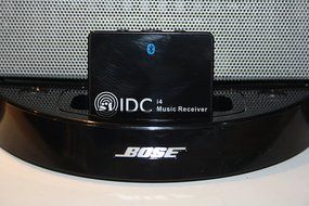 IDC&copy; - i4 aptX Codec Wireless Bluetooth Music Receiver - Version 4.0 Software - 4 in 1 Capabilities - 3.5mm AUX... N4