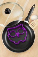 Autek Kitchen Cooking Silicone Fried Oven Poacher Pancake Egg Poach Ring Mould (Skull) N4