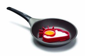 Autek Kitchen Cooking Silicone Fried Oven Poacher Pancake Egg Poach Ring Mould (Skull) N5