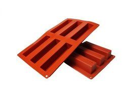 NY Cake Silicone Baking Mold- Grooved Rectangle 6 Cavities.