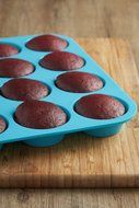12 Cup, Non Stick, Premium Silicone Muffin Mold &amp; Cupcake Pan/Silicone Baking Molds/Baking Cups N8