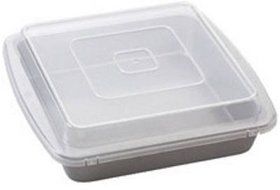 Wilton Recipe Right Square 9 x 9 Inch Covered Pan