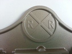 Nordic Ware 59048 Cast Aluminum 3-D Train Railroad Muffin Cake Mold Pan N2