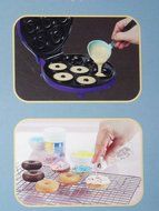 KitchenLiving 7 Delicious Mini Donut Maker N2