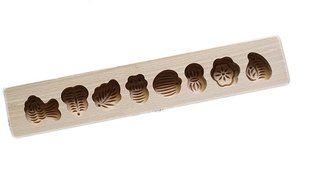 Woody Exquisite Carving Baking Molds Dessert Baking Cutter-C