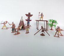 Indians Figures Plastic Toys Sandbox Aquarium Terrariums Miniature Garden Fairy Gardens Doll House Cake Topper... N6