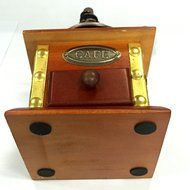 XHHOME Retro Style Manual Hand-crank Coffee Grinder Golden Tone, Ceramic Burr Core Wood Case 4.7"x4.7"x6.7" N4