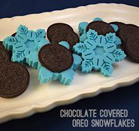 Silicone Snowflake Mold: Non-Stick Baking, Chocolate, Ice, Muffins &amp; Soap⎟Oven-Microwave-Freezer-Dishwasher Safe... N4