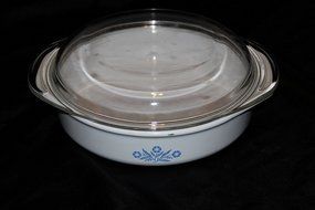 Vintage Corning Ware 8&quot; Round Cake Pan Blue Cornflower P-321 w/ Lid