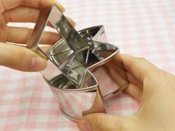 ST press type rice ball device (bamboo)