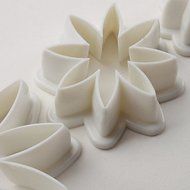 Y&amp;XL&amp;H DIY Daisy Pattern Cake and Cookies Cutter Mold (3 Pieces) N3
