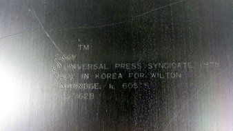 1978 Wilton Ziggy Cake Pan 502-7628 - Silver N2