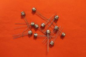 Transistors Germanium P28 analogue 2N220, 2N222, AC160, AC160A USSR 10 pcs