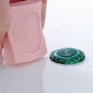 Western Concho Silicone Mold Easy to use with Chocolate, Fondant, Candy, Resin, Polymer Clay, Metal Clay. Jewelry... N2