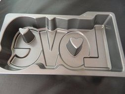 Wilton LOVE L O V E Cake Pan non-stick N2