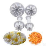 SNW Daisy Embossing Dies Printing Tools Fondant Mold Soap Silicone Bakeware Chocolate Mold Cake Decoration,4 Sets