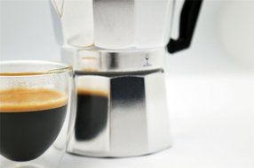 Argon Tableware 3 Cup Italian Style Stove Top Espresso Coffee Percolator. Traditional Design N7