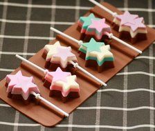 Yunko 6 Cavity Star Shape Lollipop Silicone Chocolate Candy Mold with Sticks N3
