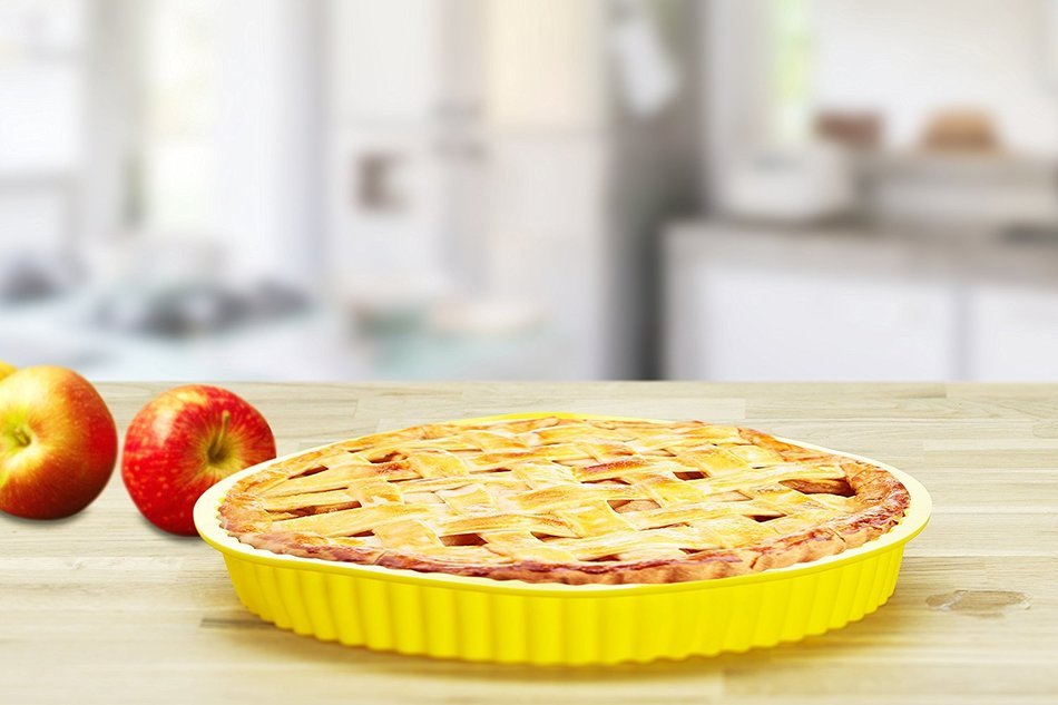 Premium silicone large 10.4 inch round cake / pie / baking mold | BPA free | Non-stick European-Grade Silicone N2