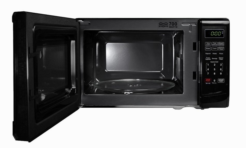 Farberware FMO07ABTBKA Classic 700W Microwave Oven, 0.7 cu. ft., Black N9