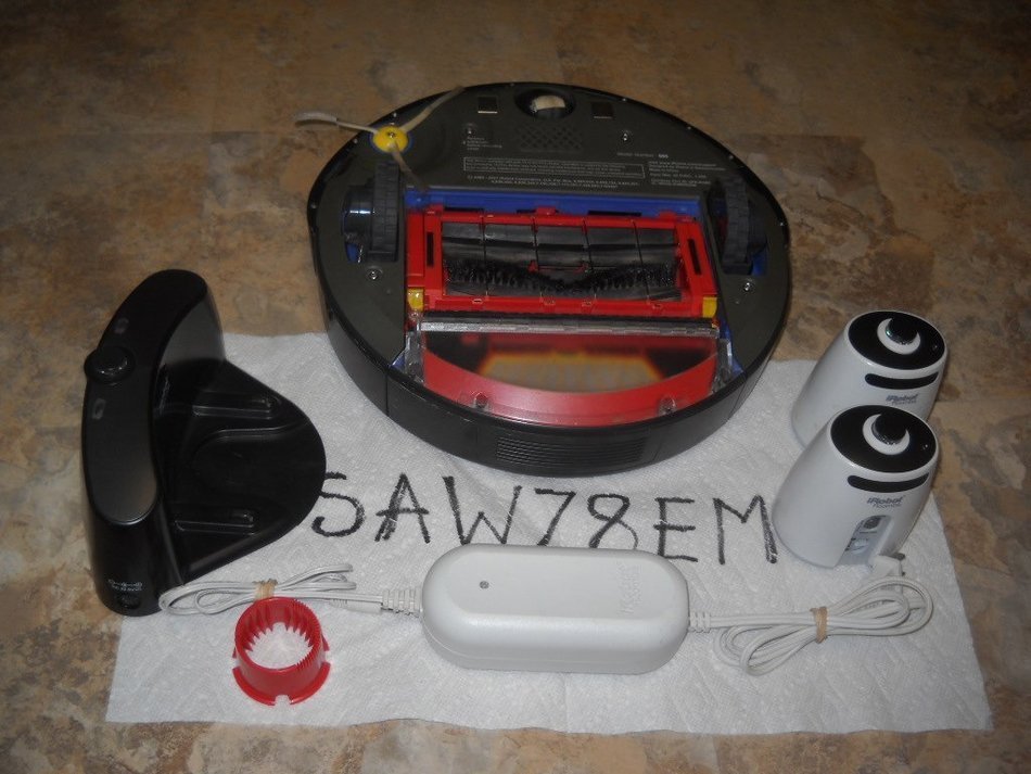 iRobot Roomba 565 Robotic Vacuum