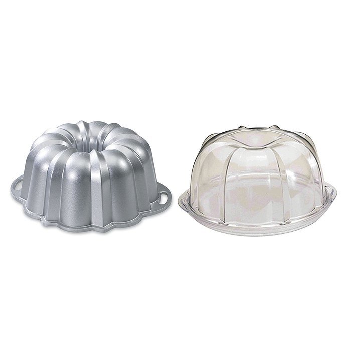 Nordic Ware Platinum Collection Anniversary 10- to 15-Cup Bundt Pan N15