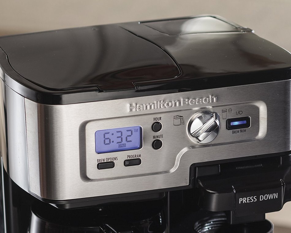 Hamilton Beach 49983 12 Cup 2Way FlexBrew Digital Single with Bonus 58148 Blender N4
