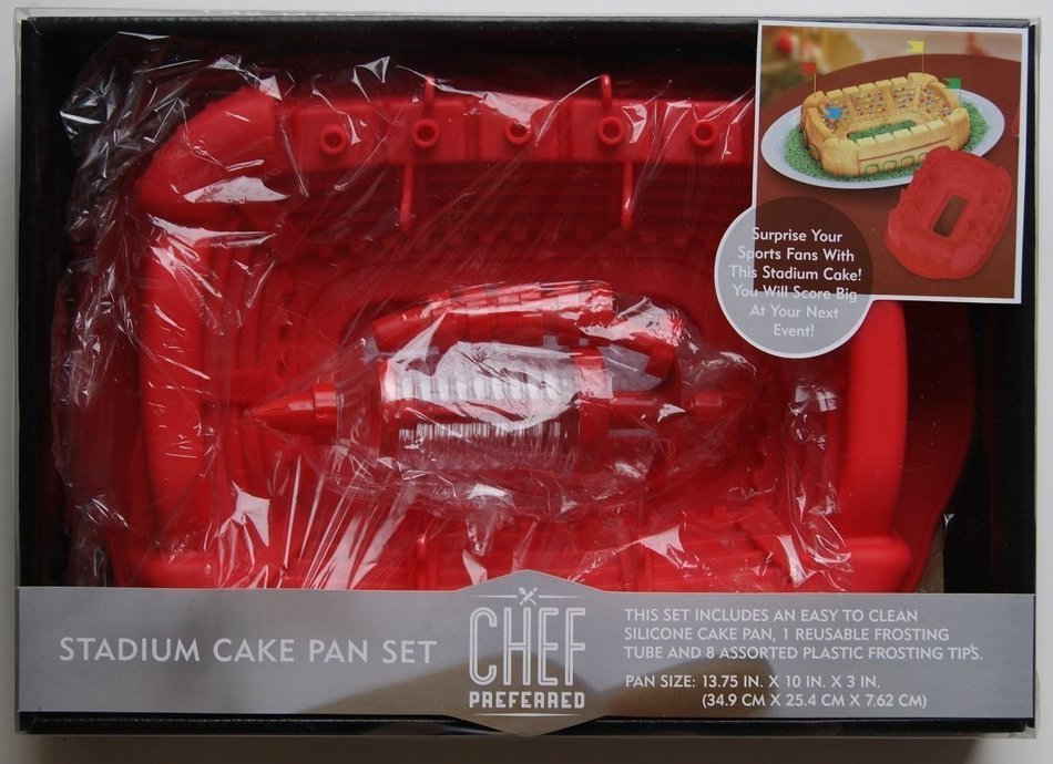 Chef Preferred Stadium Cake Pan Set N2