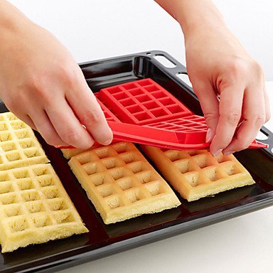 Sher 4 Cavity Mini Fancy Bundt Waffles Cake Pan Silicone Mold Baking Mould (Random Color)28.518.51.5 cm N3