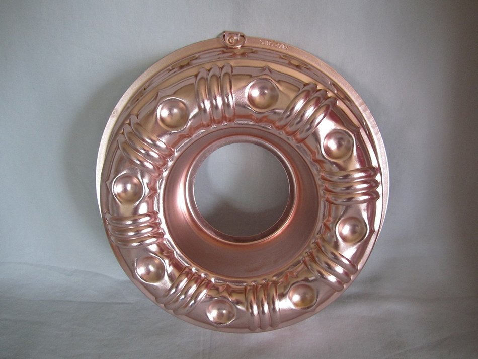 Vintage Coppertone 3 1/2 Cup Ring Jell-o Mold - Bundt Cake Baking Pan