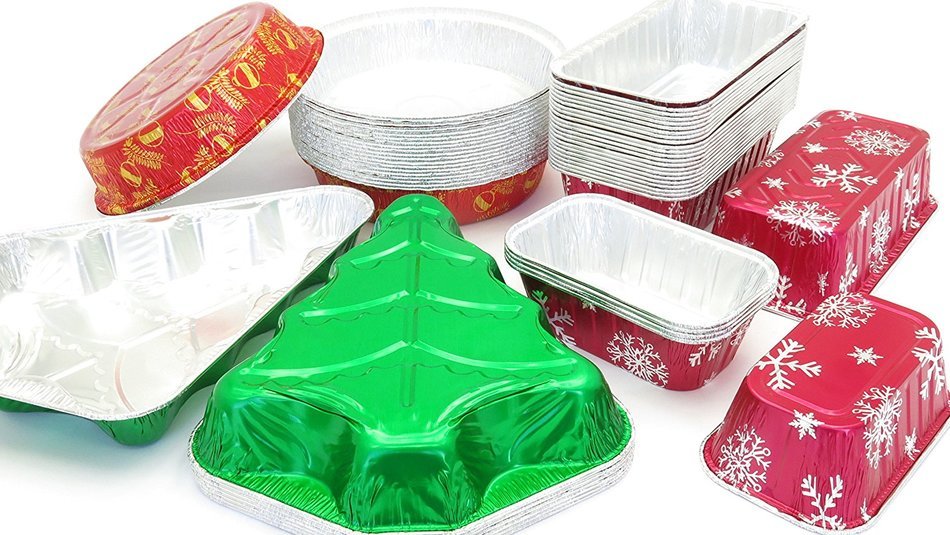 Disposable Holiday Pan Combo Pack. Great for Gifts and Holiday Baking