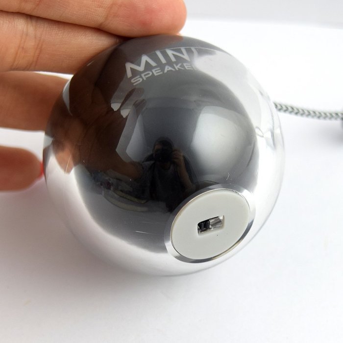 Generic Mini Speaker Built-in Rechargable Lithium Battery Output 3 Watts With Foldable AUX Cable(Black) N2