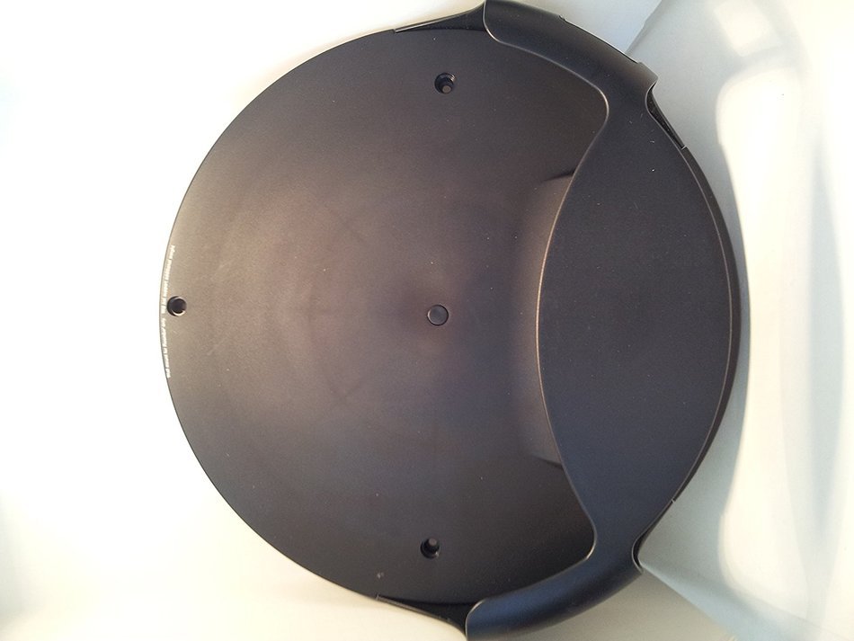 iRobot 4907 Standard Wall Mount for Roomba 400 and Discovery Series N2